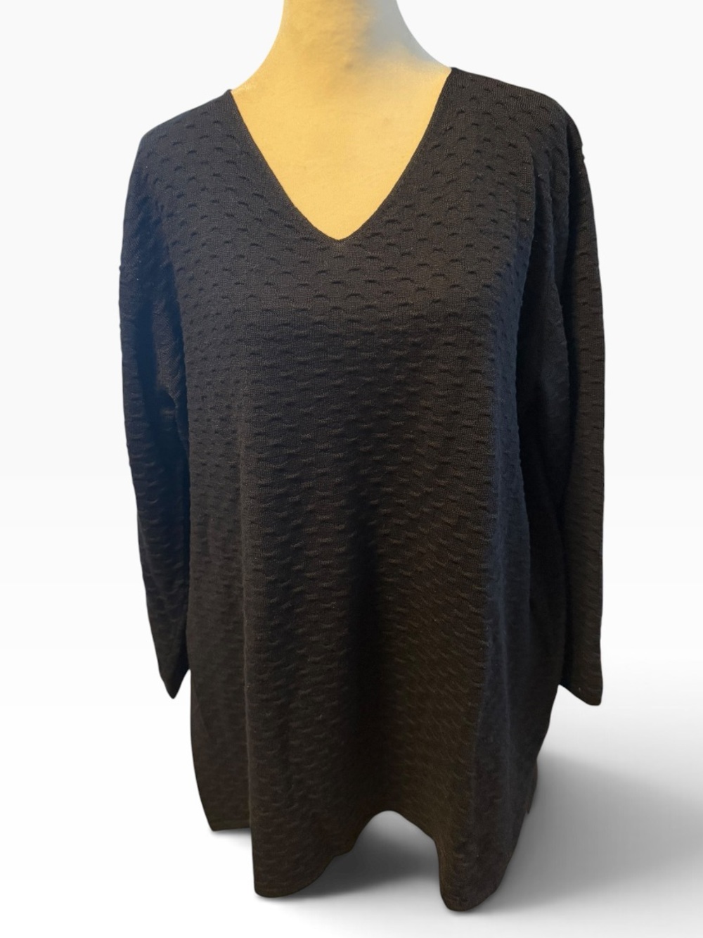 Vintage Eileen Fisher Black V-neck Merino Wool Sweater. Size M. EUC